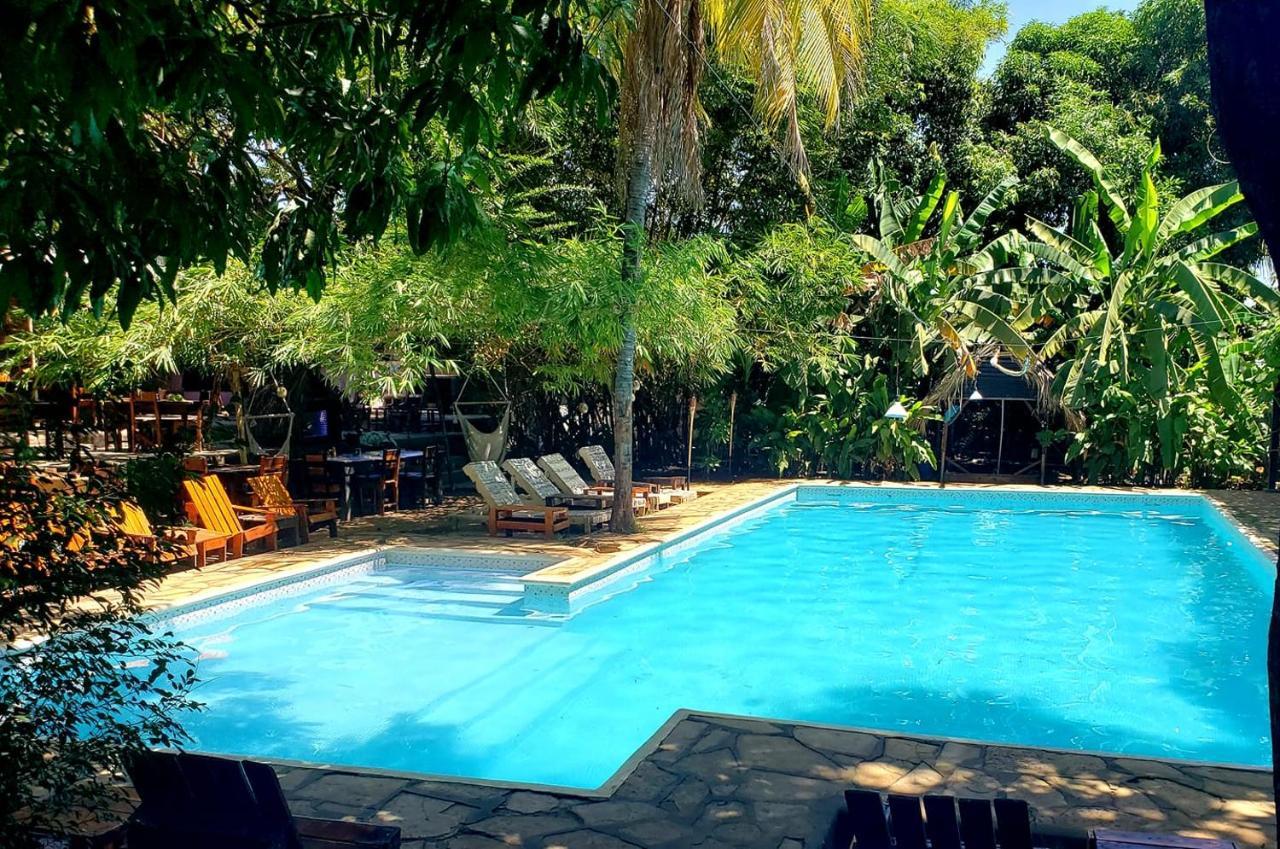 לאון Isla Encantada מראה חיצוני תמונה